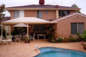 Homestay Back Yard Pool